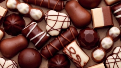 Elaboración de Chocolatería y Bombonería Artesanal + IA (Premium con Doble Certificación)